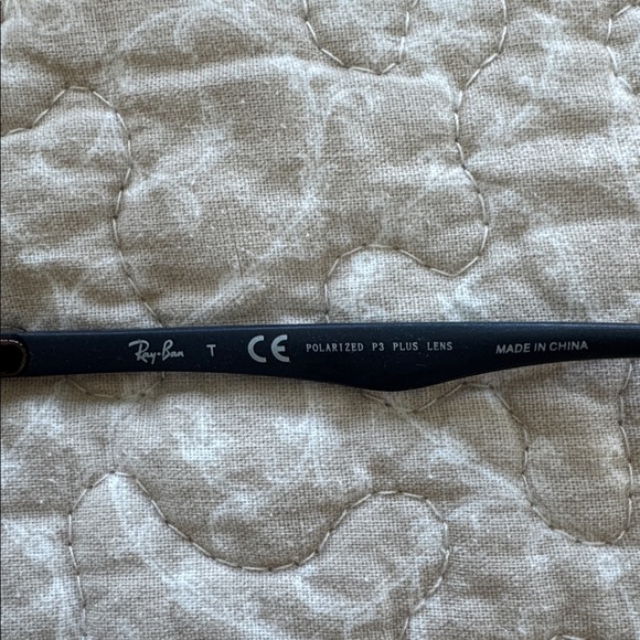 Ray-Ban Brown Aviator Sunglasses with Black Case - Picture 5 of 9